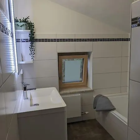 Privatzimmer Und Kueche Mit Balkon Und Ausblick Golling an der Salzach Buitenkant foto
