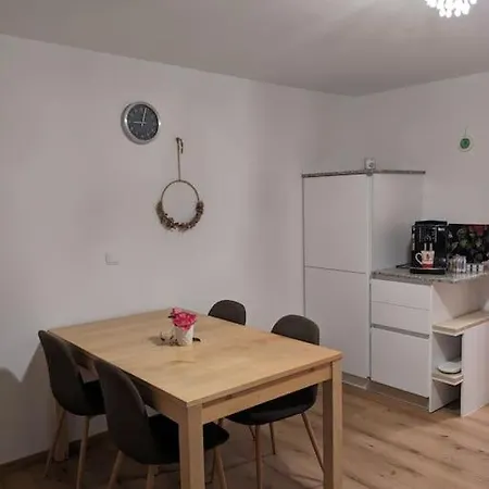 Privatzimmer Und Kueche Mit Balkon Und Ausblick Golling an der Salzach Buitenkant foto