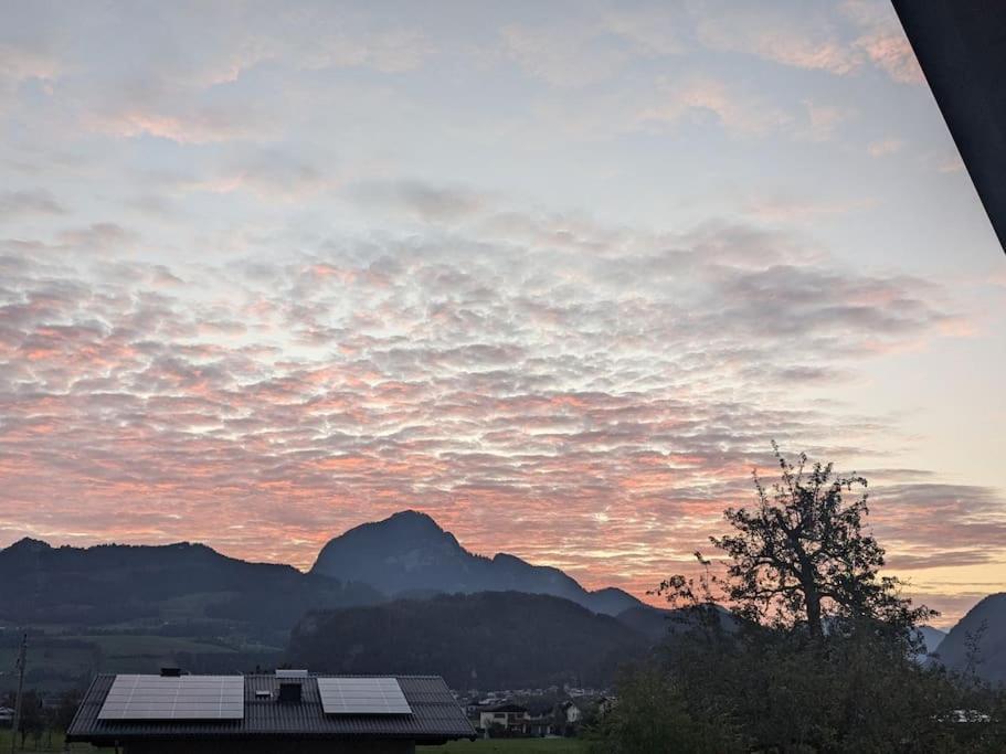 Und Kueche Mit Balkon Und Ausblick Golling an der Salzach